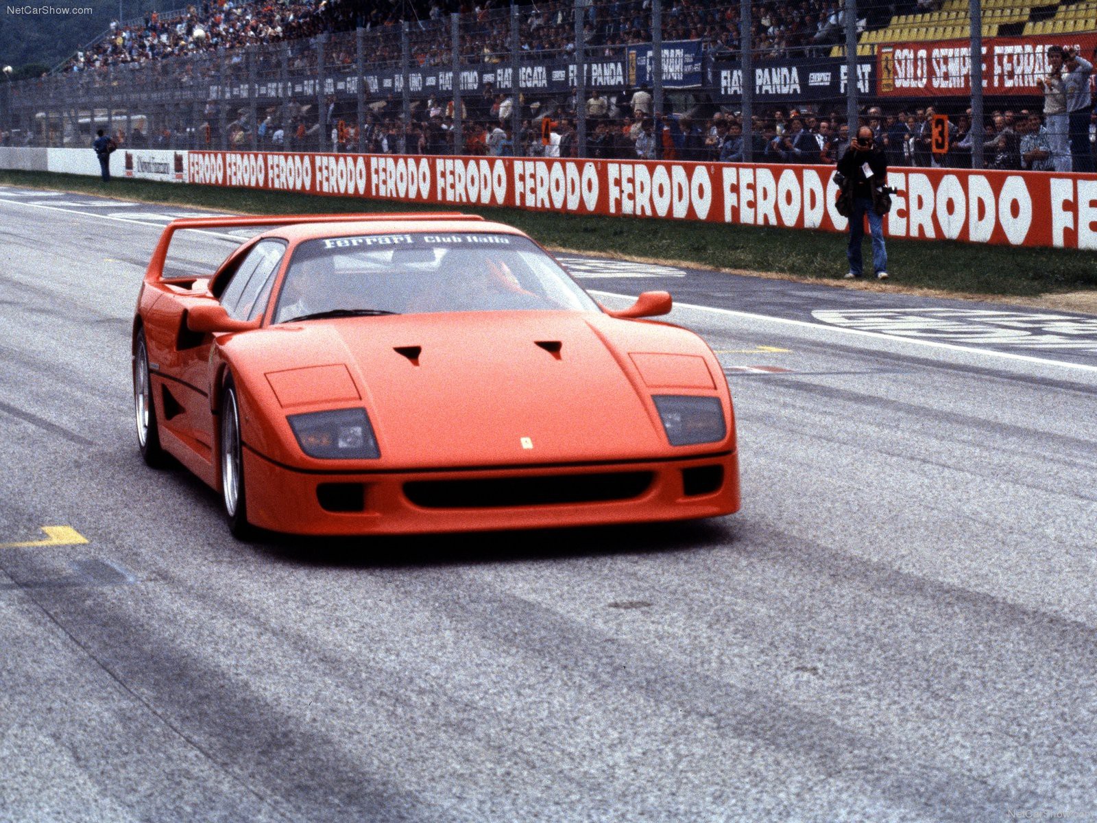 Ferrari-F40_1987.jpg