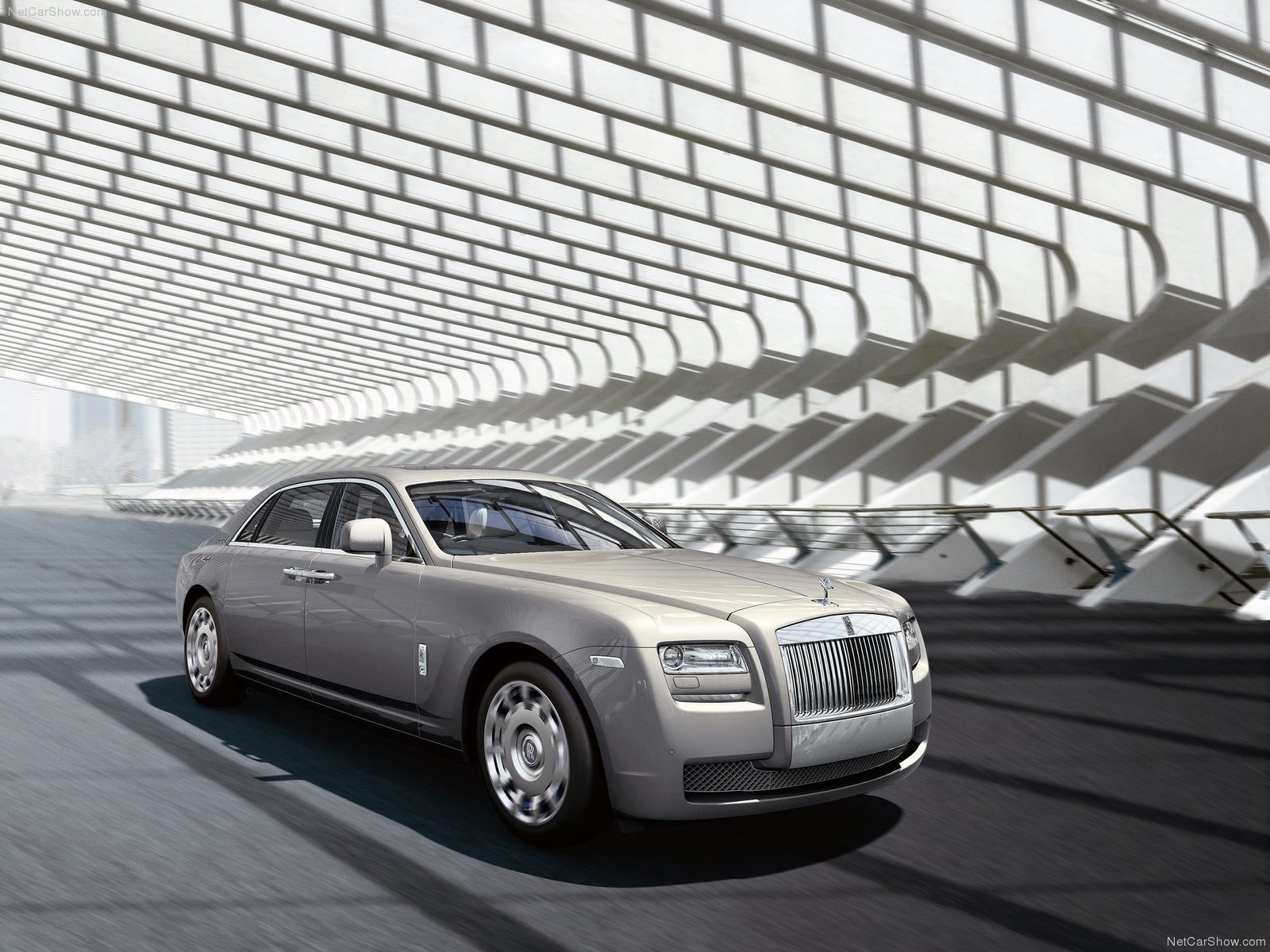 Rolls-Royce-Ghost_Extended_Wheelbase_2012.jpg
