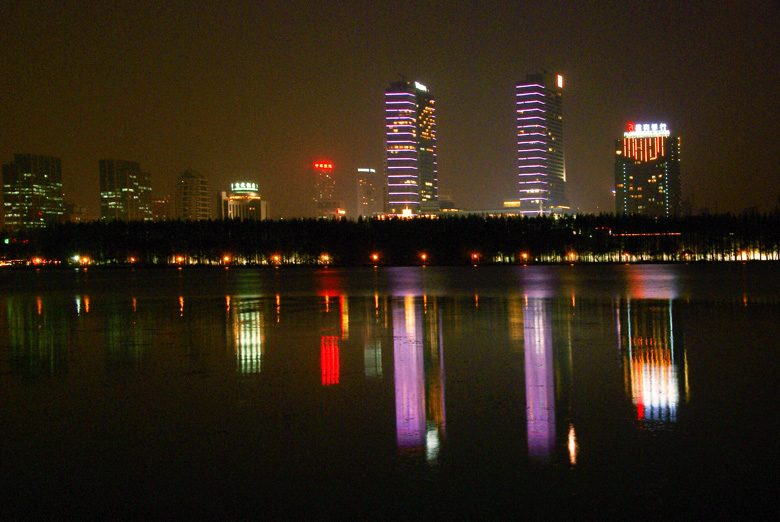 南京玄武湖夜景 04.JPG