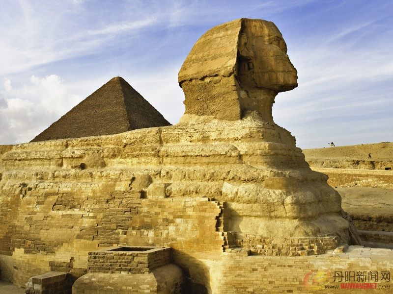 The Sphinx, Giza, Near Cairo, Egypt.jpg