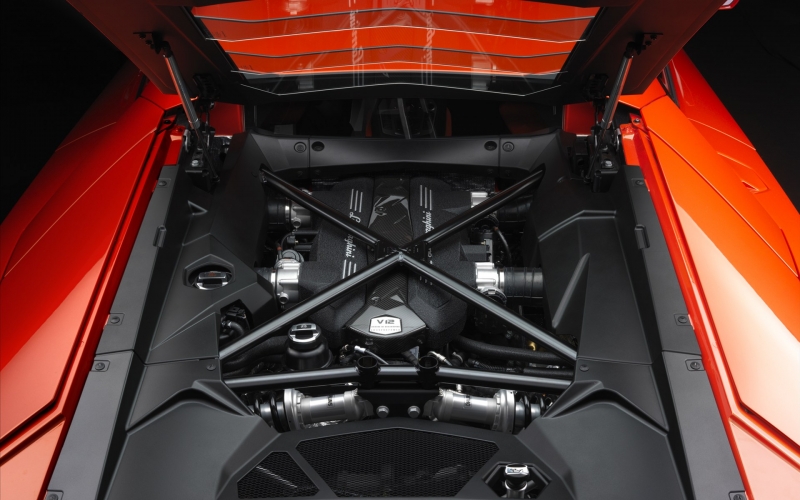 Lamborghini-Aventador-LP-700-4-2011-widescreen-08.jpg