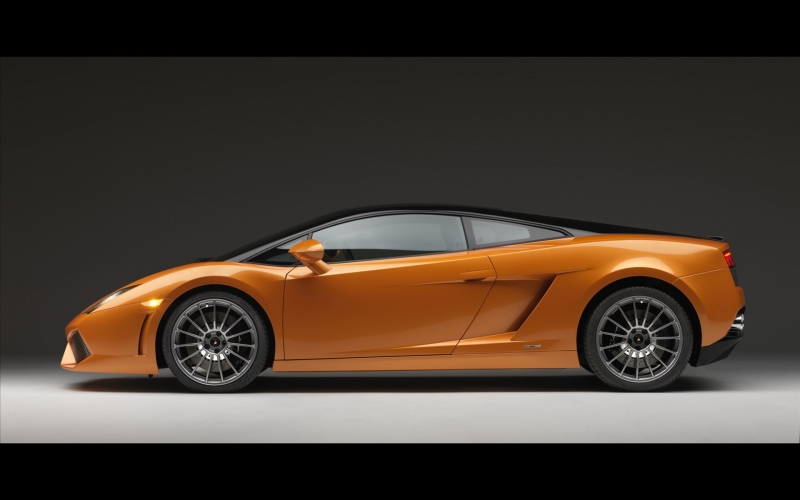 Lamborghini-Gallardo-LP560-4-Bicolore-2011-widescreen-04.jpg