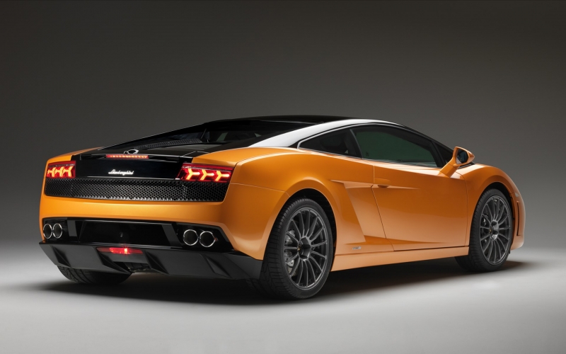 Lamborghini-Gallardo-LP560-4-Bicolore-2011-widescreen-09.jpg