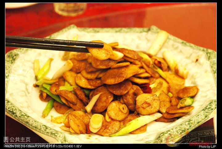 p_large_8TyI_258200001ab01261[1].jpg