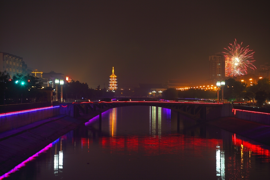 曲阿夜景f.JPG