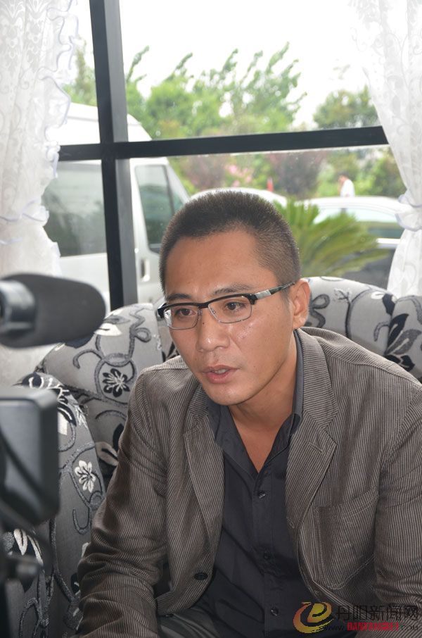 刘烨4.jpg