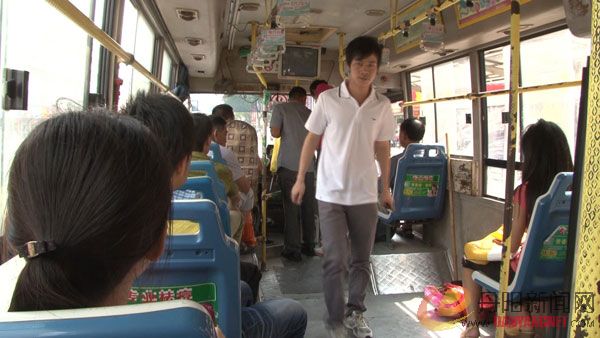 公交600.jpg