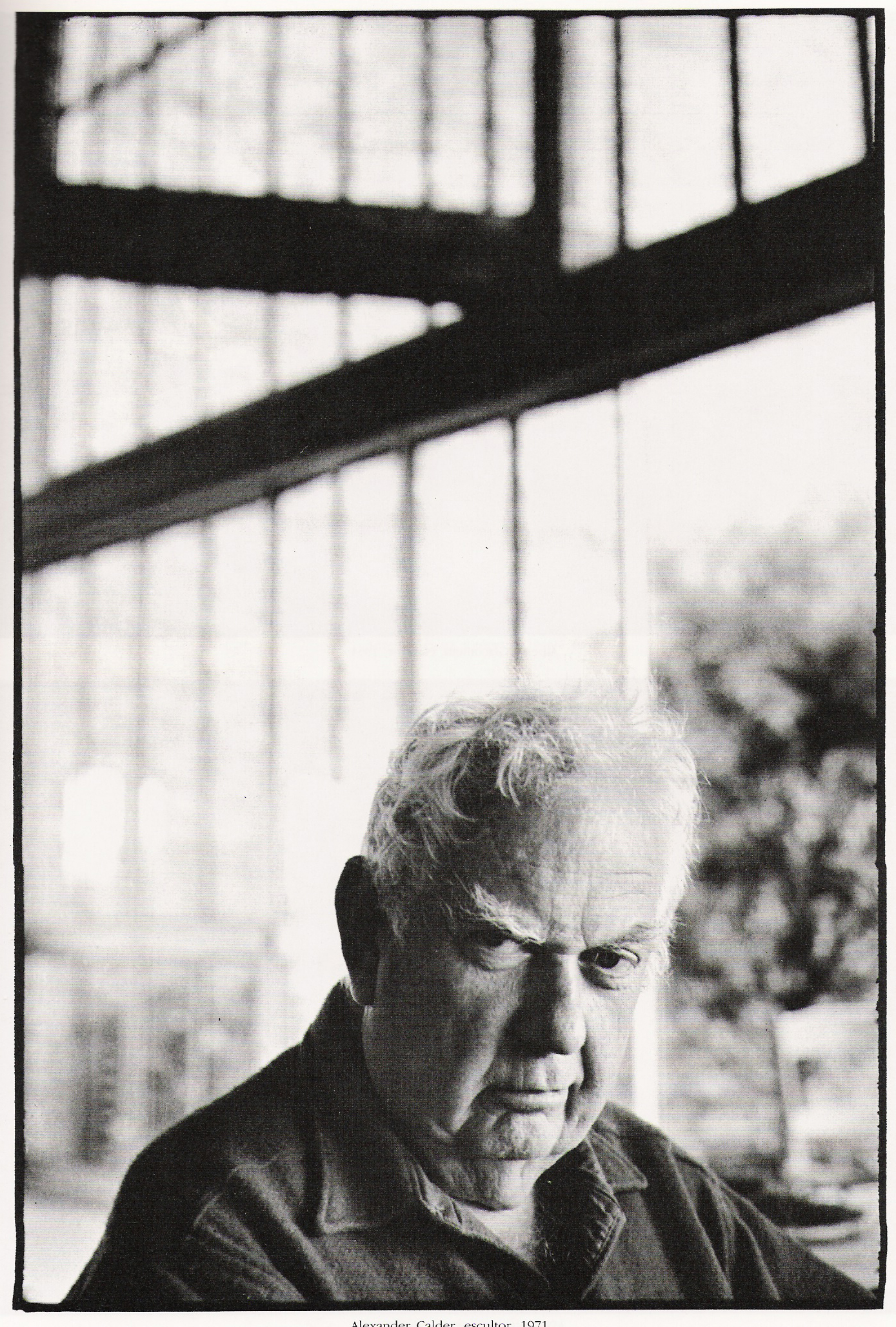 CB.R.43. Alexander Calder, escultor, 1971.jpg