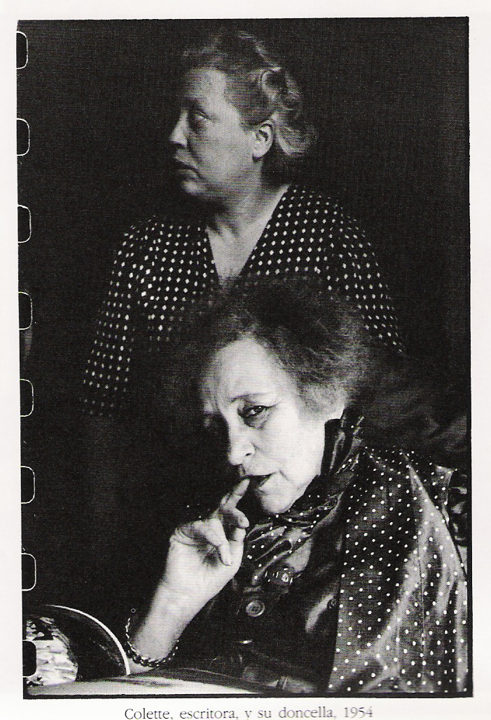 CB.R.57. Colette, escritora, y su doncella, 1954.jpg