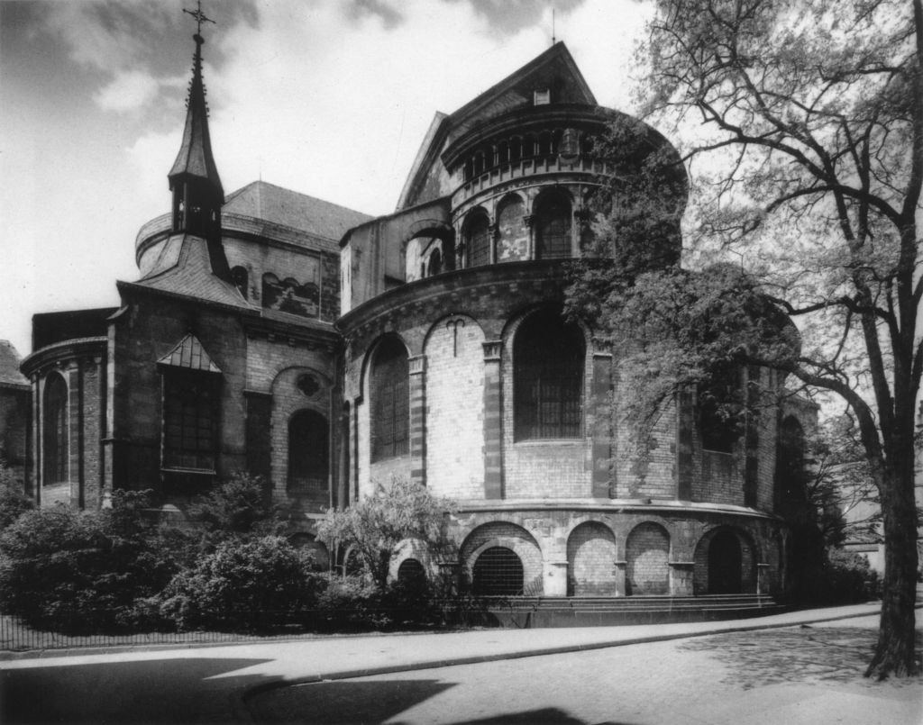 Kln - Cologne - August Sander - 148 - St. Maria im Kapitol ca.1927.jpg