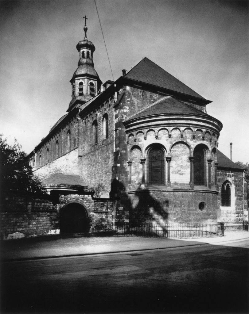 Kln - Cologne - August Sander - 193 - St. Ccilia 30er Jahre.jpg