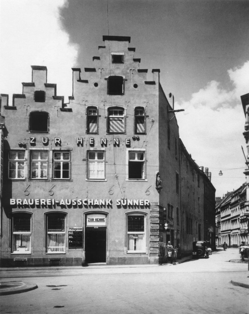 Kln - Cologne - August Sander - 272 - Ehrenstrae 30er Jahre.jpg