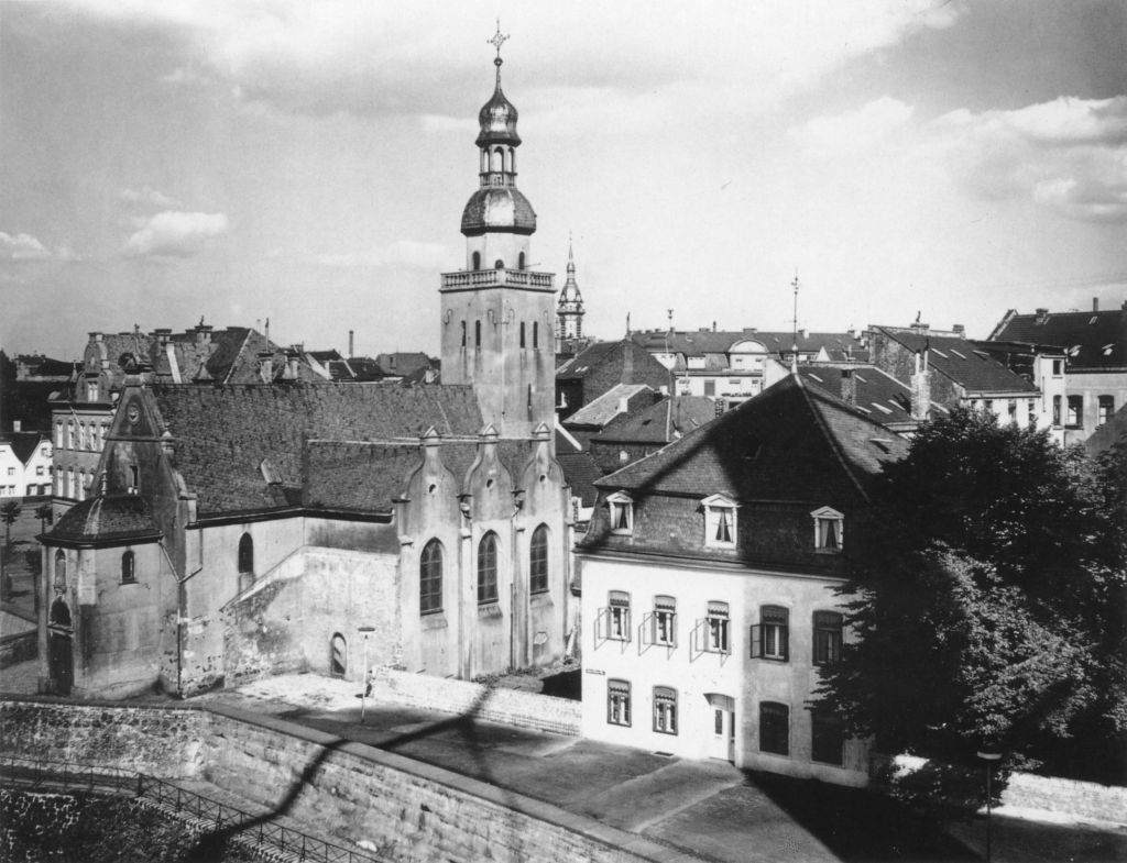 Kln - Cologne - August Sander - 378 - Mülheim 1920-1939.jpg