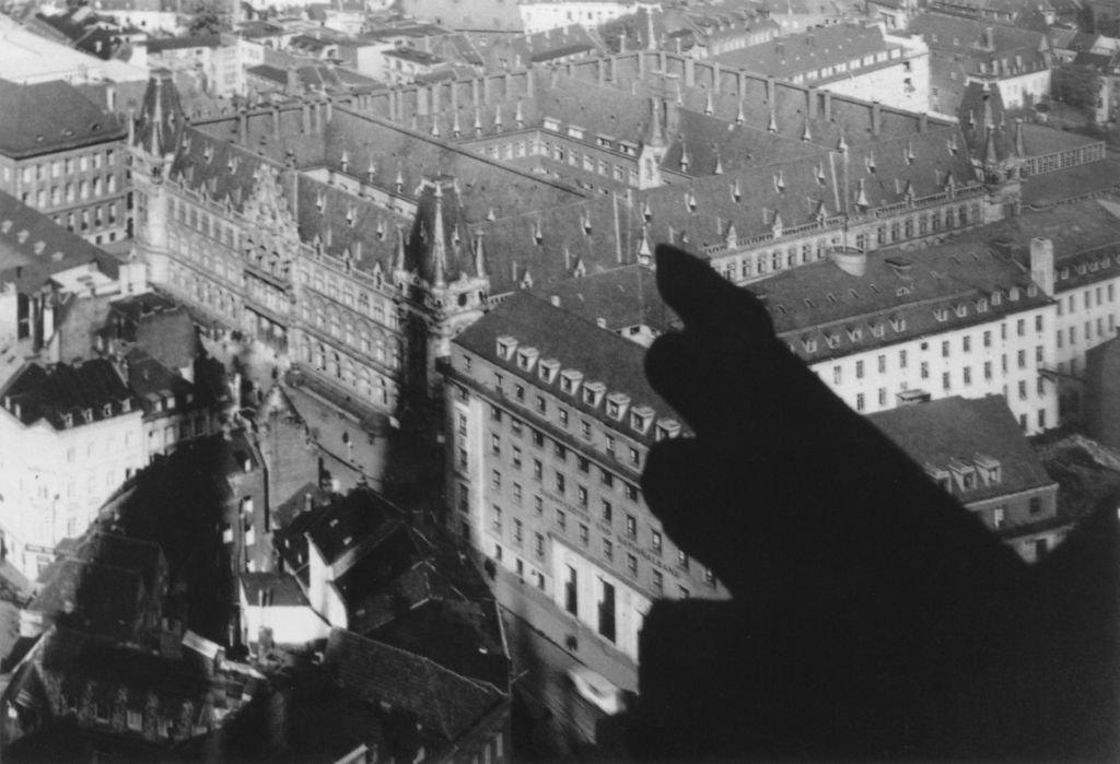 Kln - Cologne - August Sander - 491 - Die Hauptpost 1935.jpg