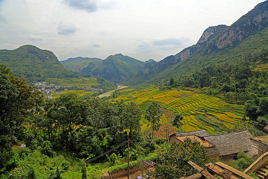 万峰湖