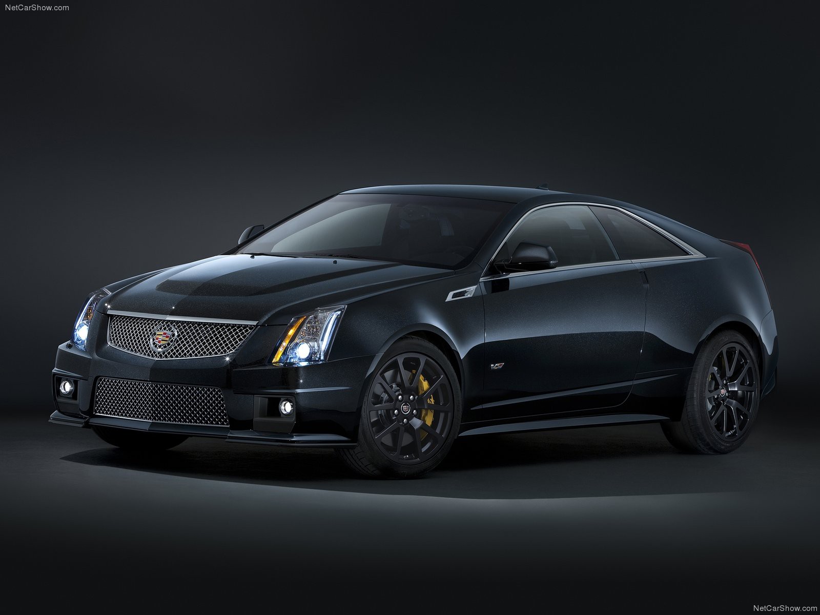 Cadillac-CTS-V_Black_Diamond_Edition_2011.jpg