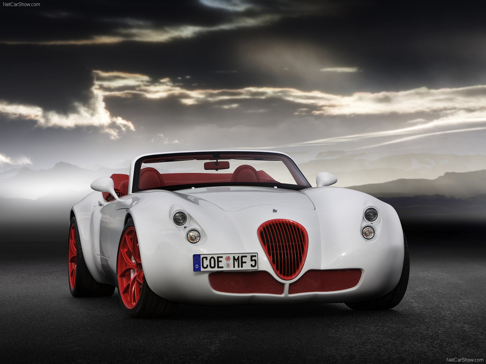 Wiesmann-Roadster_MF5_2010.jpg