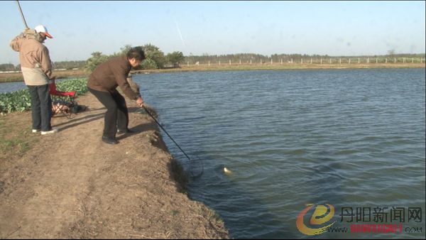 QQ截图20121104185525.jpg