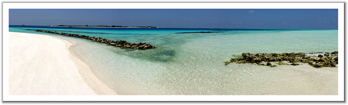 010929_Maldivian_Island.jpg