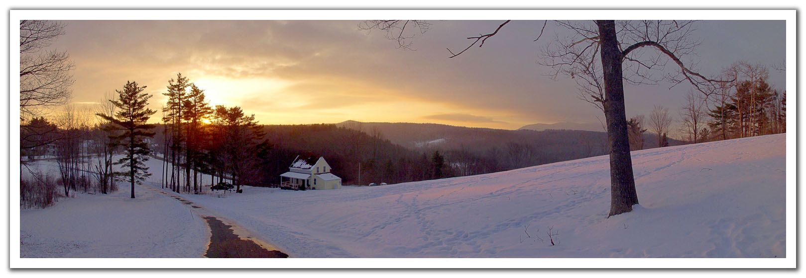 011022_The_Hill_in_Winter_Harrisville_New_Hampshire.jpg