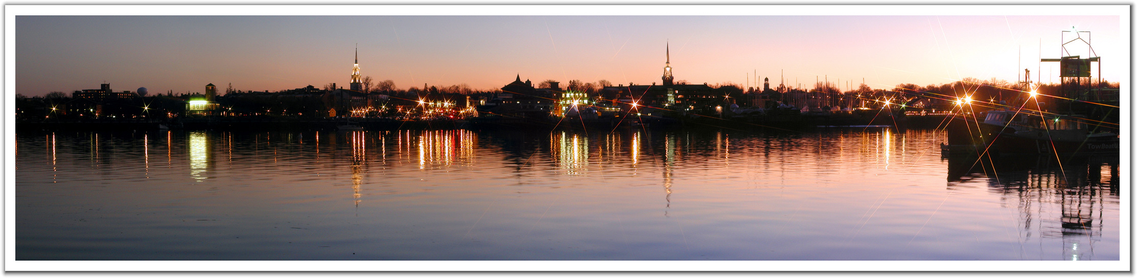 011218_Sparkling_Night_at_the_Port_Newburyport_MA.jpg