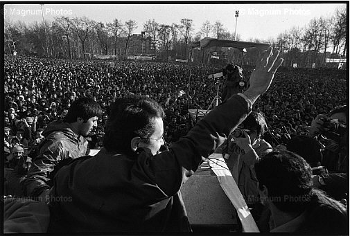 Teheran. Massoud Radjavi, leader del Mujahiddin Khalg.jpg