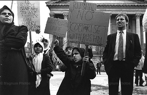 Gran Bretagna, Birmingham. Manifestazione contro Rushdie.jpg