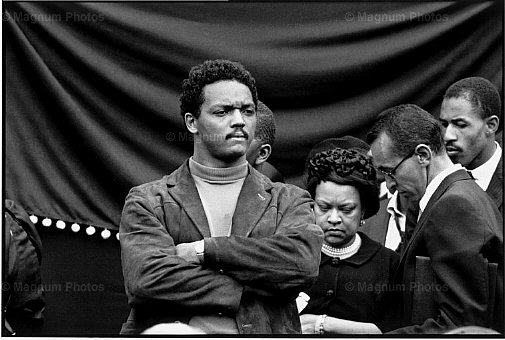 Stati Uniti, Atlanta. Jesse Jackson al funerale di Martin Luther King.jpg