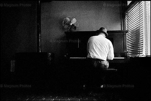 Stati Uniti, New Orleans. Il pianista Rufus Perryman.jpg