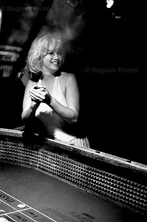 Stati Uniti, Nevada. Marilyn Monroe sul set del film \\'Gli Spostati\\' -3.jpg