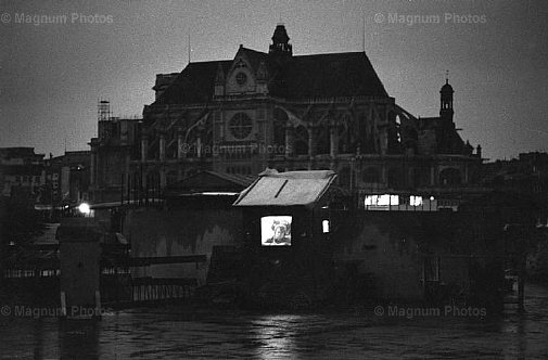 Francia, Parigi. Palazzo di Les Halles.jpg