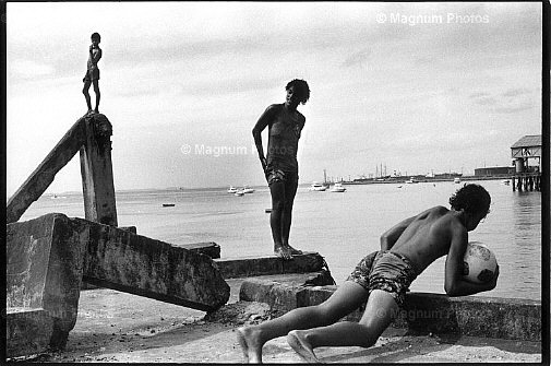 Brasile, Salvador de Bahia. Bambini di strada -2.jpg