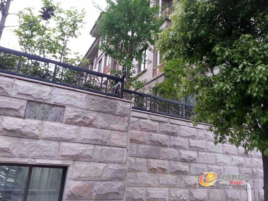 高档不高档，房价说了算.jpg