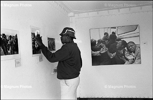 Sud Africa, Soweto. Mostra fotografica di Peter Magubane.jpg