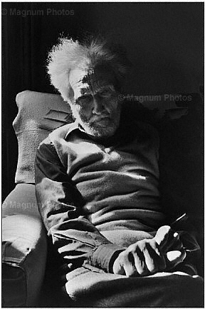 Ezra Pound, poeta americano.jpg