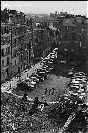 Francia, Parigi. Distretto di M俷ilmontant.jpg