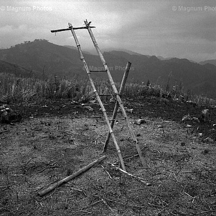 Laos, Kassia. Strumenti agricoli.jpg