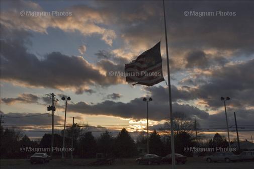 Stati Uniti, Vermont. Springfield, Il fumerale del Sgt. Rose.jpg