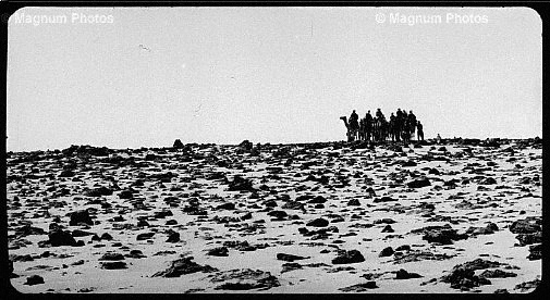 Fotogrammi dal film \\'Deserto, un uomo senza l\\'occidente\\' -33.jpg