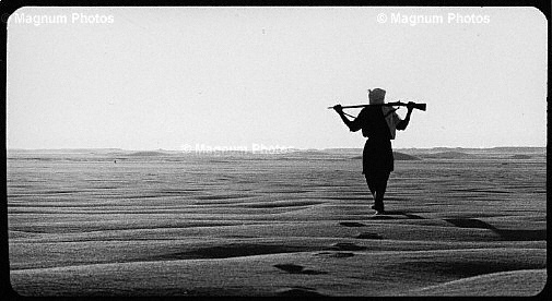 Fotogrammi dal film \\'Deserto, un uomo senza l\\'occidente\\' -36.jpg