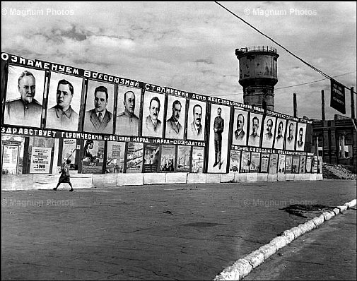 Stalingrado. Manifesti di propaganda.jpg