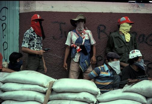 Matagalpa. I ribelli aspettano l\\'attacca della Guardia Nazionale.jpg