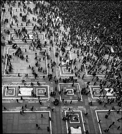 Italia, Milano. Piazza Duomo -1.jpg