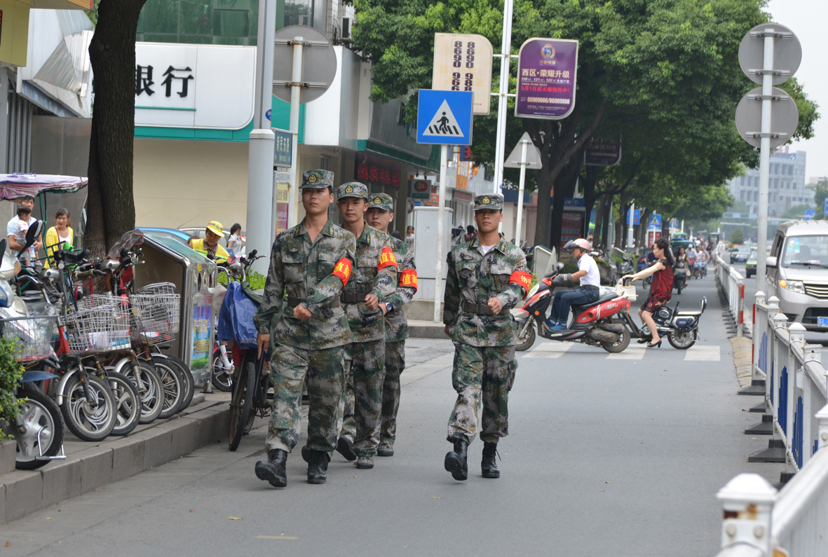 杨建军——青奥安保，丹阳民兵和应征青年齐上阵（10）.JPG