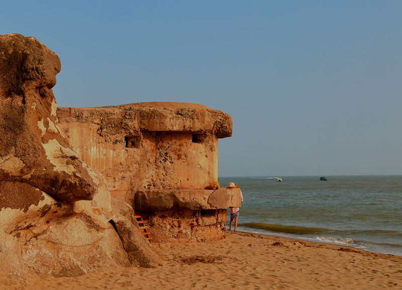 海边碉堡