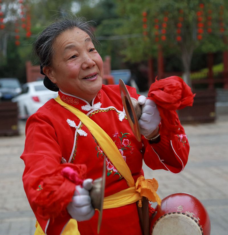 庆贺三八妇女节_副本.jpg