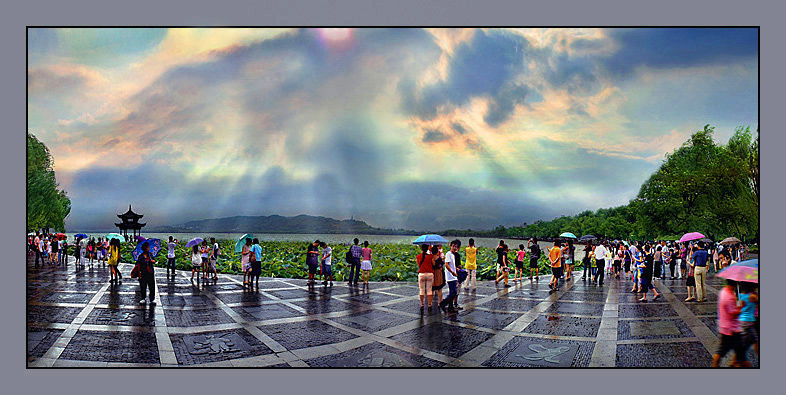 湖边晴雨4.jpg