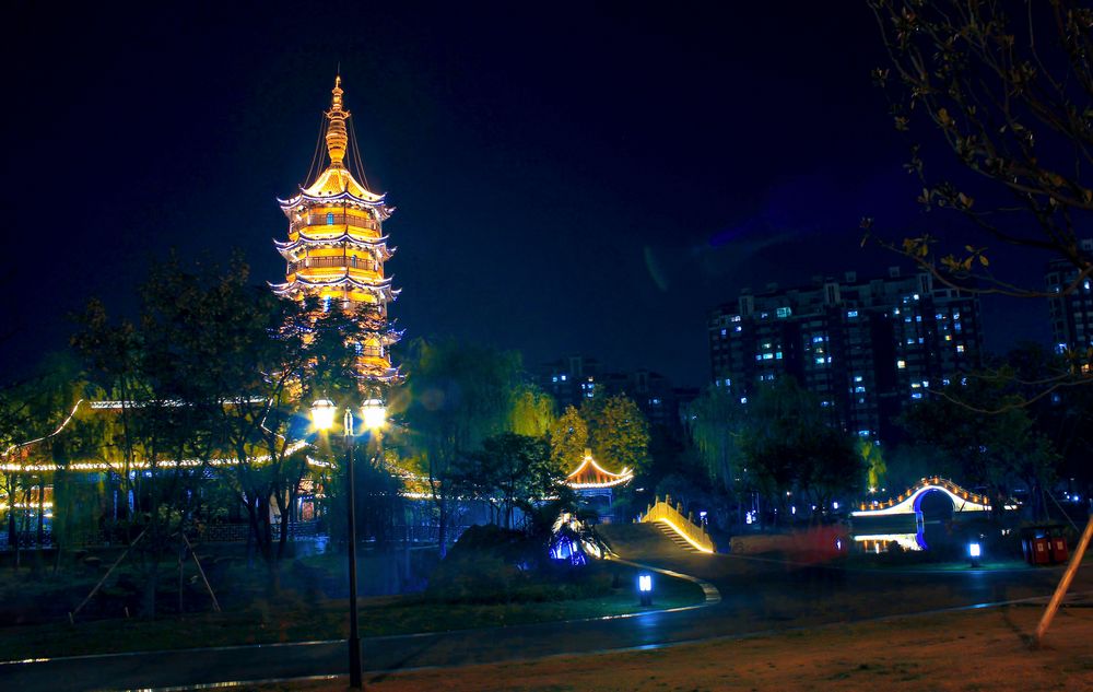 万善之光f.jpg