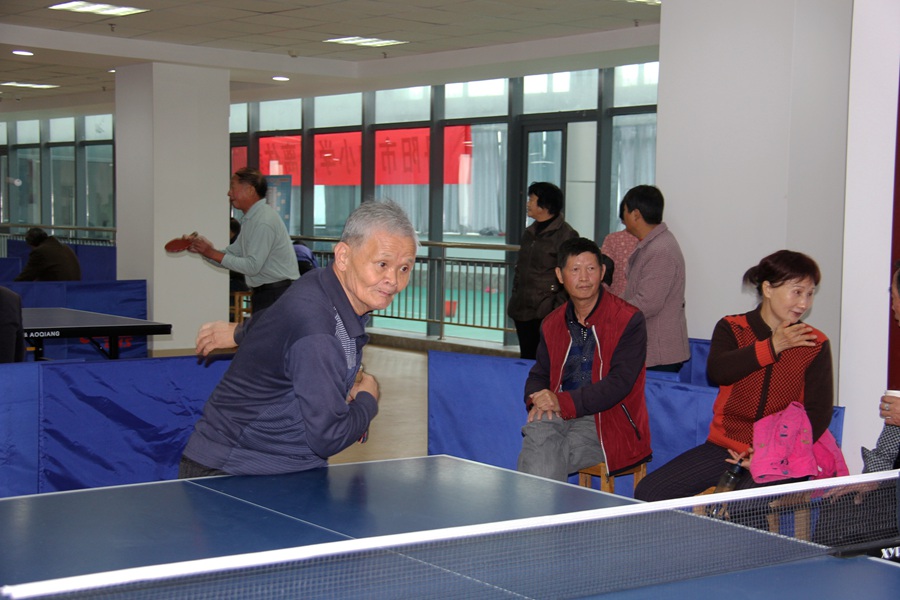 退休老教师乒乓球比赛 3.jpg