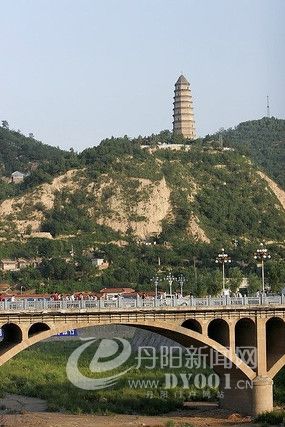 baotashanyanhedaqiao_4166169.jpg.285.jpg